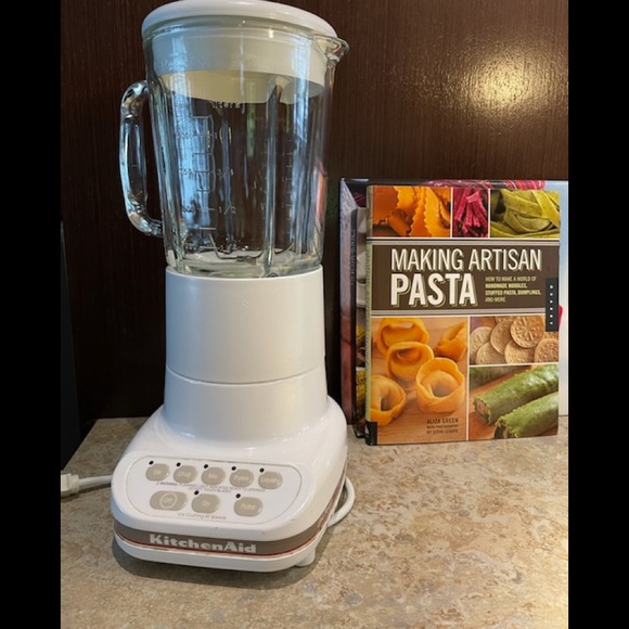 Other - KitchenAid blender
